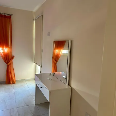 Royal Seacrest F 103 Apartmán *